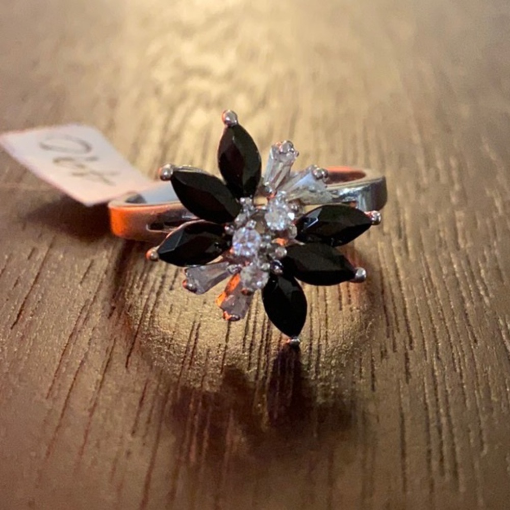 Large Black and Clear Gem Stone 925 Silver Flower Floral Statement Ring